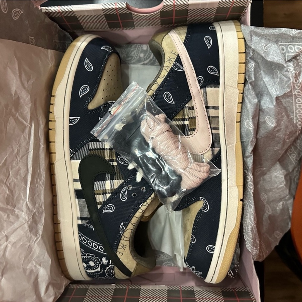 Nike sb dunks low Travis Scott’s